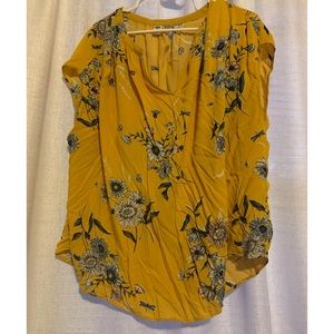 Short Sleeve Yellow Blouse